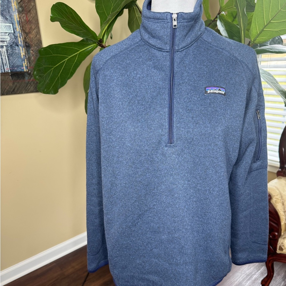 Patagonia Navy and Gray Fleece Jacket